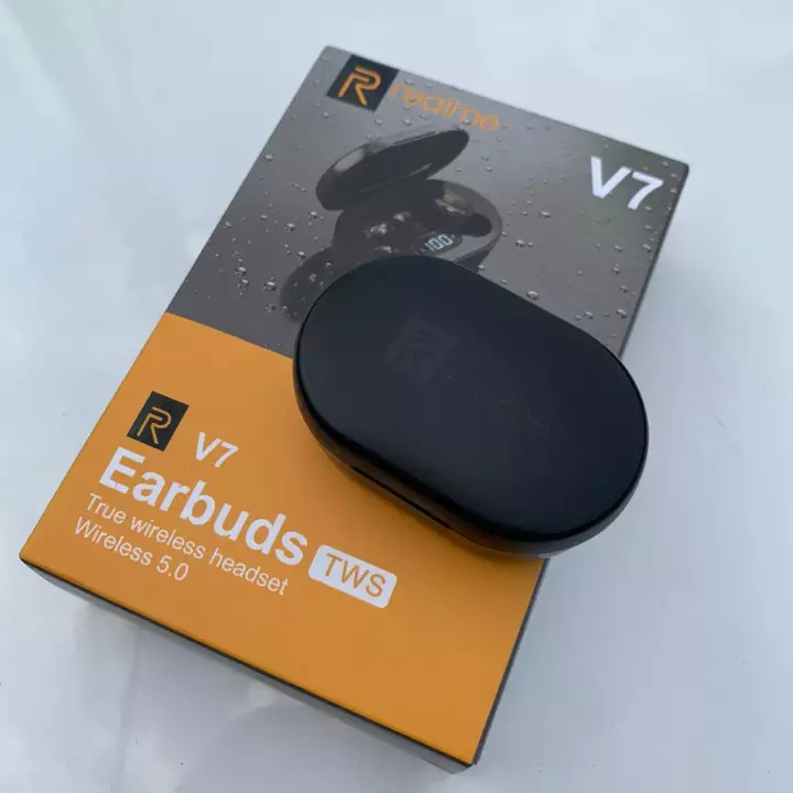 Realme Buds v7 wirless earphones bluetooth TWS charger Box wirless earphones bluetooth TWS charger Box Buds v7 wirless earphones bluetooth